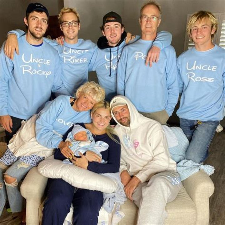 Does Ross know Valentine is his son?